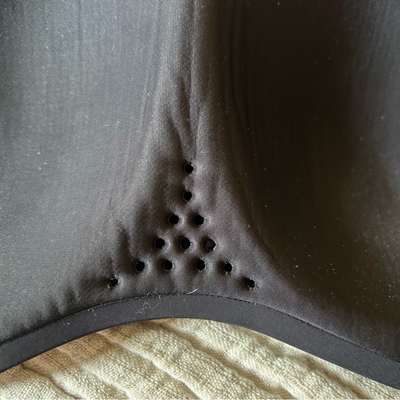 Knix Catalyst Sports Bra - Picture 4 of 11